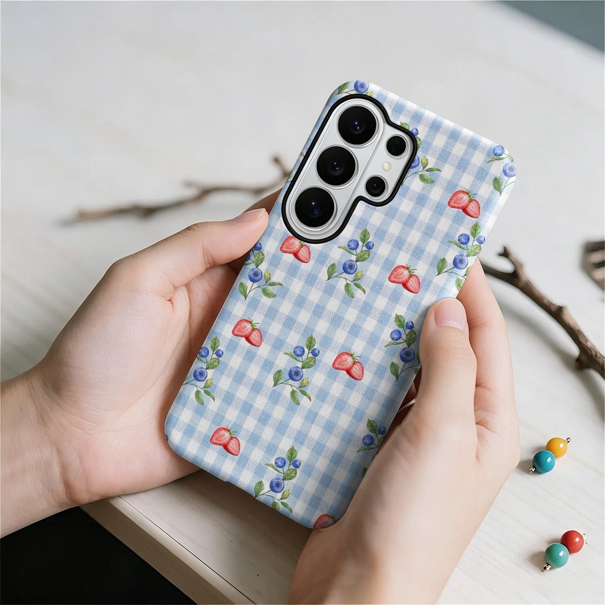 Blueberry Strawberry Gingham 2 - огляд і ціна Samsung Galaxy S24